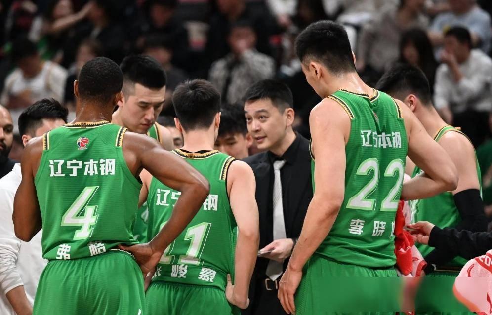 星空体育-包含北控3换1报价胡明轩，新疆换外教，广厦核心打野球，吴前续约1年的词条