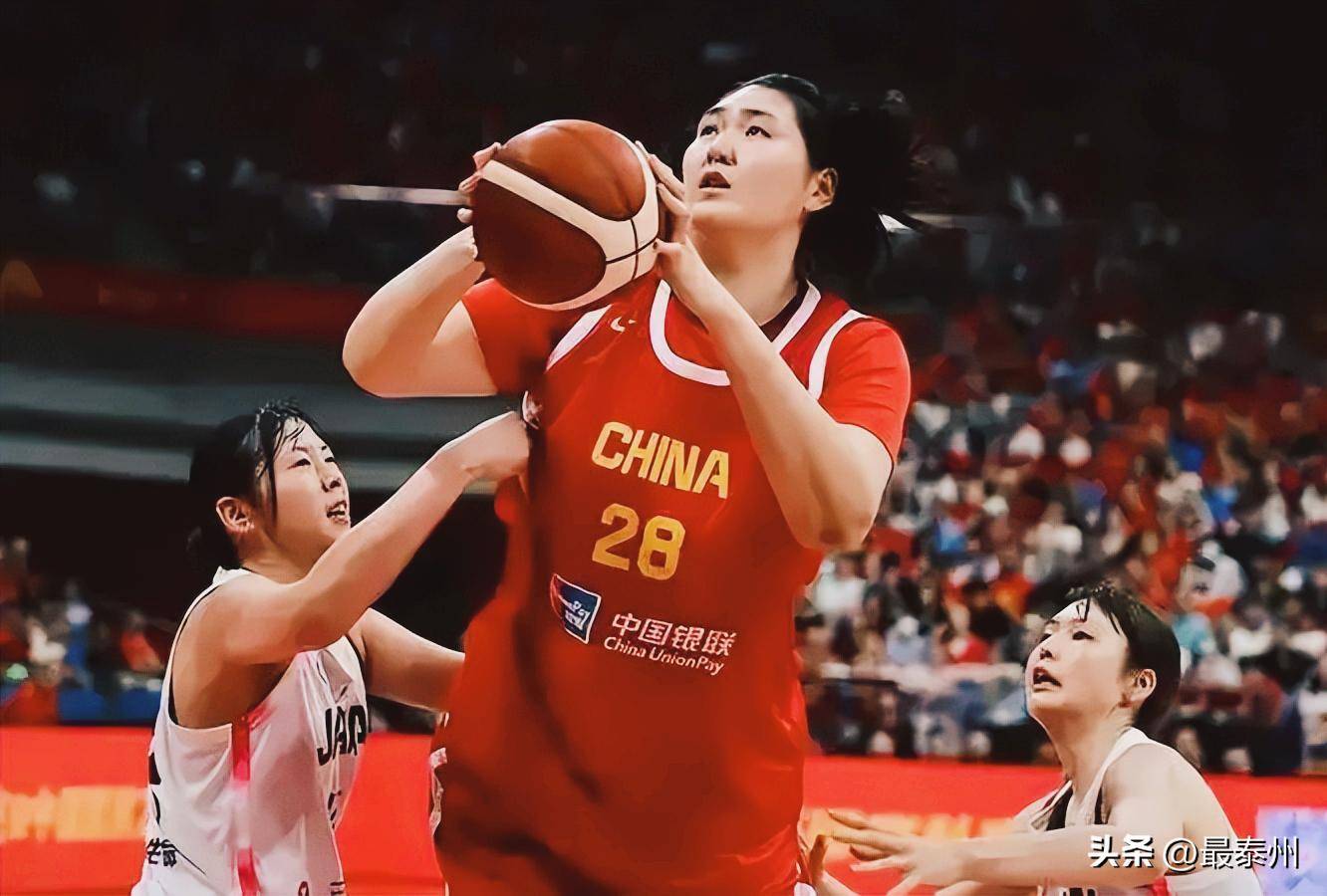 星空体育-亚洲杯-张子宇18分王思雨19+7+7中国女篮擒韩国获铜牌(中国女篮王思雨简介)